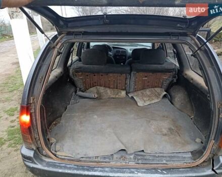 Сірий Ніссан Прімера, об'ємом двигуна 2 л та пробігом 800 тис. км за 950 $, фото 6 на Automoto.ua