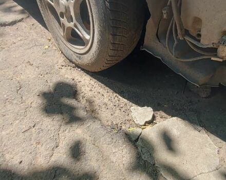 Сірий Ніссан Прімера, об'ємом двигуна 2 л та пробігом 70 тис. км за 1000 $, фото 5 на Automoto.ua