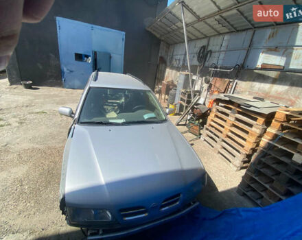Серый Ниссан Примера, объемом двигателя 2 л и пробегом 300 тыс. км за 1500 $, фото 4 на Automoto.ua
