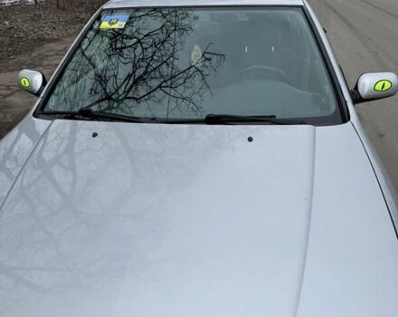 Серый Ниссан Примера, объемом двигателя 1.8 л и пробегом 120 тыс. км за 3200 $, фото 12 на Automoto.ua