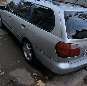 Серый Ниссан Примера, объемом двигателя 1.77 л и пробегом 277 тыс. км за 2900 $, фото 3 на Automoto.ua