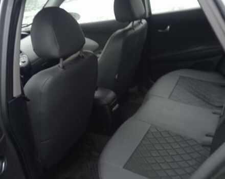 Серый Ниссан Примера, объемом двигателя 1.77 л и пробегом 264 тыс. км за 3200 $, фото 2 на Automoto.ua