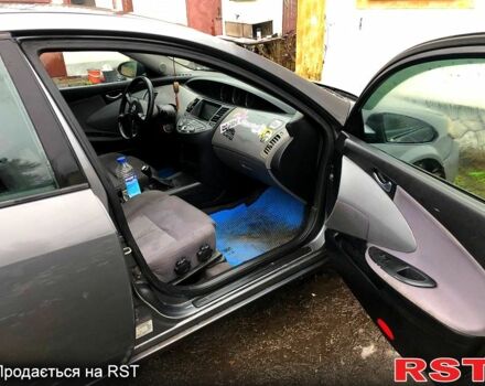 Серый Ниссан Примера, объемом двигателя 1.8 л и пробегом 400 тыс. км за 2350 $, фото 6 на Automoto.ua