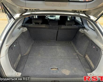 Серый Ниссан Примера, объемом двигателя 1.9 л и пробегом 350 тыс. км за 3100 $, фото 7 на Automoto.ua