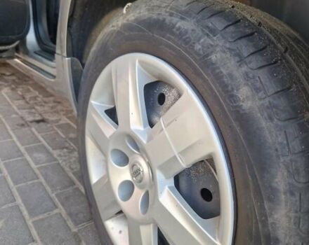 Сірий Ніссан Прімера, об'ємом двигуна 2.02 л та пробігом 200 тис. км за 5900 $, фото 2 на Automoto.ua