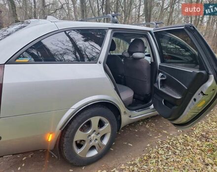 Серый Ниссан Примера, объемом двигателя 1.9 л и пробегом 283 тыс. км за 4000 $, фото 13 на Automoto.ua