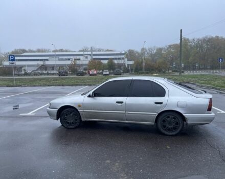 Серый Ниссан Примера, объемом двигателя 2 л и пробегом 310 тыс. км за 1850 $, фото 4 на Automoto.ua