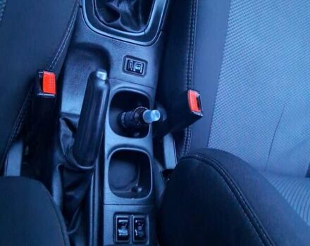 Серый Ниссан Примера, объемом двигателя 1.6 л и пробегом 350 тыс. км за 6300 $, фото 30 на Automoto.ua