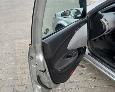 Серый Ниссан Примера, объемом двигателя 2.2 л и пробегом 300 тыс. км за 3000 $, фото 14 на Automoto.ua