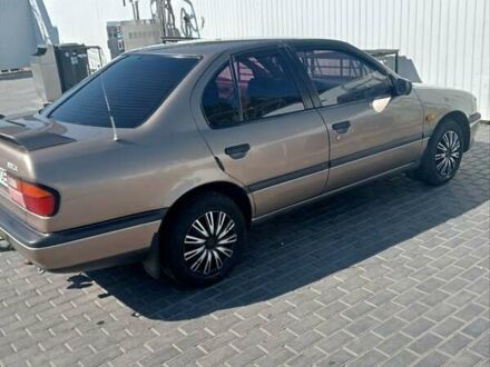 Серый Ниссан Примера, объемом двигателя 2 л и пробегом 360 тыс. км за 1600 $, фото 1 на Automoto.ua