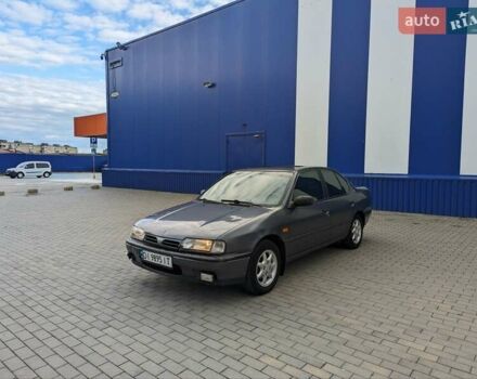 Серый Ниссан Примера, объемом двигателя 1.6 л и пробегом 258 тыс. км за 1800 $, фото 1 на Automoto.ua