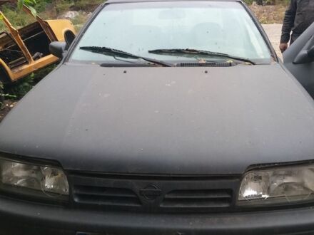 Ніссан Прімера 1993 у Запоріжжя на Automoto.ua Сірий Ніссан Прімера, об'ємом двигуна 2 л та пробігом 300 тис. км за 1000 $, фото 1 на Automoto.ua