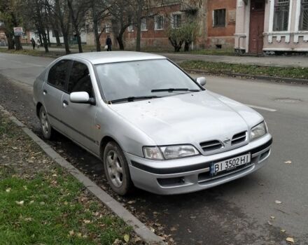 Сірий Ніссан Прімера, об'ємом двигуна 2 л та пробігом 350 тис. км за 2000 $, фото 1 на Automoto.ua