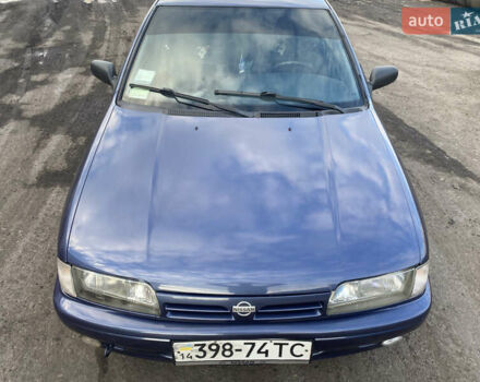 Синий Ниссан Примера, объемом двигателя 2 л и пробегом 220 тыс. км за 3200 $, фото 5 на Automoto.ua