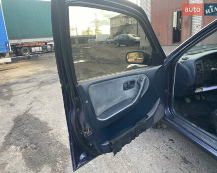 Синий Ниссан Примера, объемом двигателя 2 л и пробегом 220 тыс. км за 3200 $, фото 18 на Automoto.ua