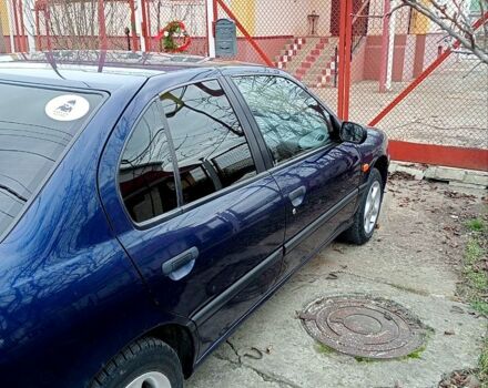 Синий Ниссан Примера, объемом двигателя 1.6 л и пробегом 420 тыс. км за 2200 $, фото 2 на Automoto.ua