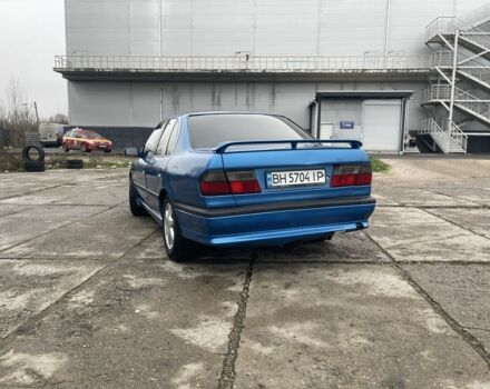 Синий Ниссан Примера, объемом двигателя 1.6 л и пробегом 296 тыс. км за 2700 $, фото 2 на Automoto.ua