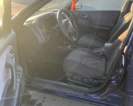 Синій Ніссан Прімера, об'ємом двигуна 2 л та пробігом 400 тис. км за 1600 $, фото 4 на Automoto.ua