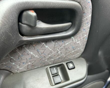 Синій Ніссан Прімера, об'ємом двигуна 2 л та пробігом 200 тис. км за 1000 $, фото 6 на Automoto.ua