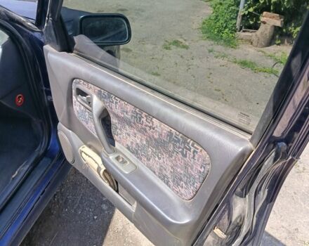 Синий Ниссан Примера, объемом двигателя 2 л и пробегом 300 тыс. км за 1800 $, фото 4 на Automoto.ua