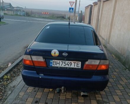 Синій Ніссан Прімера, об'ємом двигуна 2 л та пробігом 270 тис. км за 2800 $, фото 4 на Automoto.ua