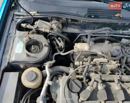Синий Ниссан Примера, объемом двигателя 1.8 л и пробегом 256 тыс. км за 3750 $, фото 10 на Automoto.ua