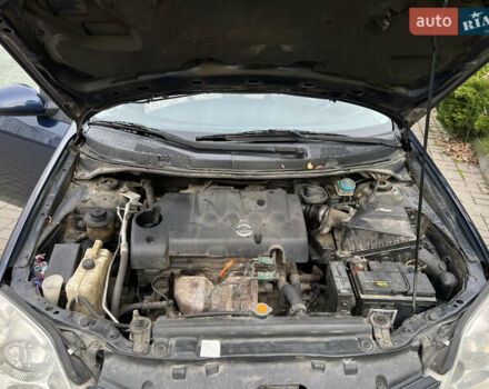 Синий Ниссан Примера, объемом двигателя 1.8 л и пробегом 195 тыс. км за 3000 $, фото 45 на Automoto.ua