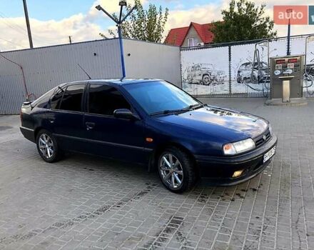 Синий Ниссан Примера, объемом двигателя 1.6 л и пробегом 316 тыс. км за 2000 $, фото 1 на Automoto.ua