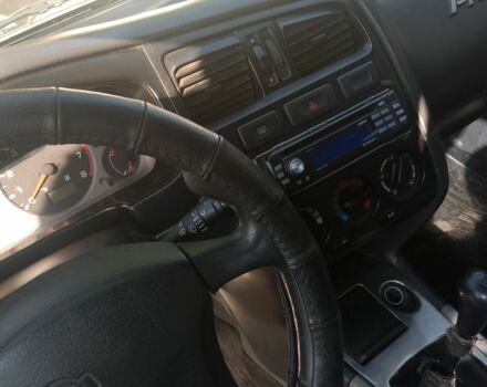 Синий Ниссан Примера, объемом двигателя 1.6 л и пробегом 390 тыс. км за 1000 $, фото 3 на Automoto.ua