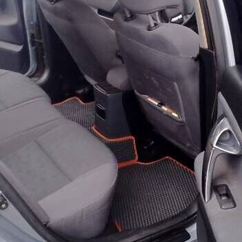 Синий Ниссан Примера, объемом двигателя 1.8 л и пробегом 311 тыс. км за 5100 $, фото 17 на Automoto.ua