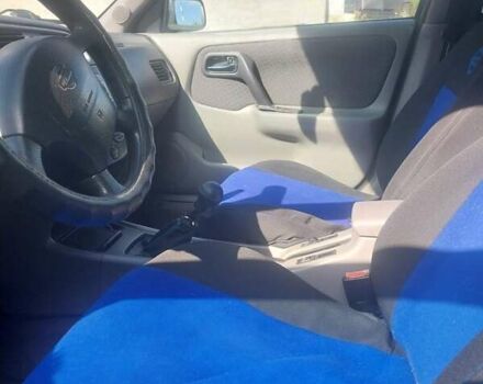 Синий Ниссан Примера, объемом двигателя 1.8 л и пробегом 300 тыс. км за 2200 $, фото 8 на Automoto.ua