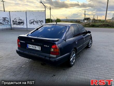 Синий Ниссан Примера, объемом двигателя 1.6 л и пробегом 316 тыс. км за 2000 $, фото 1 на Automoto.ua