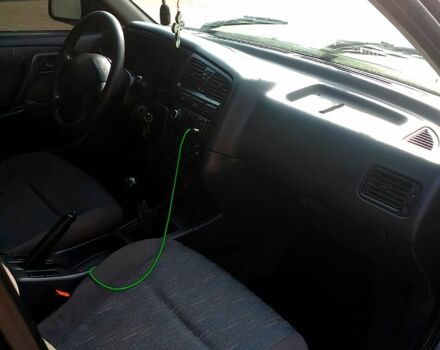 Зеленый Ниссан Примера, объемом двигателя 1.6 л и пробегом 45 тыс. км за 1000 $, фото 5 на Automoto.ua