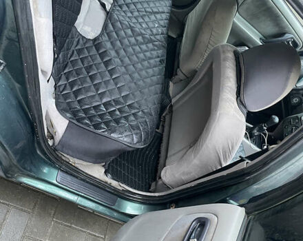 Зелений Ніссан Прімера, об'ємом двигуна 1.8 л та пробігом 295 тис. км за 2200 $, фото 9 на Automoto.ua