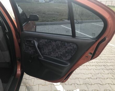 Помаранчевий Ніссан Прімера, об'ємом двигуна 1.6 л та пробігом 290 тис. км за 1950 $, фото 15 на Automoto.ua