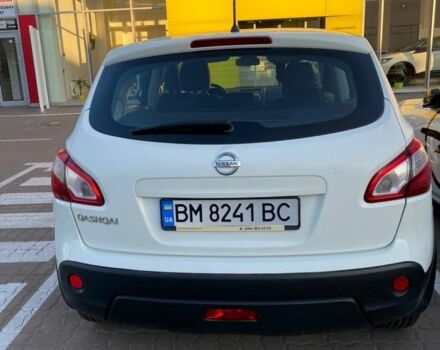 Белый Ниссан Кашкай, объемом двигателя 1.6 л и пробегом 200 тыс. км за 9500 $, фото 4 на Automoto.ua