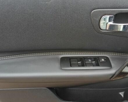 Белый Ниссан Кашкай, объемом двигателя 0 л и пробегом 230 тыс. км за 13650 $, фото 10 на Automoto.ua