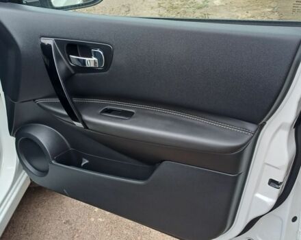 Белый Ниссан Кашкай, объемом двигателя 0 л и пробегом 230 тыс. км за 13650 $, фото 22 на Automoto.ua