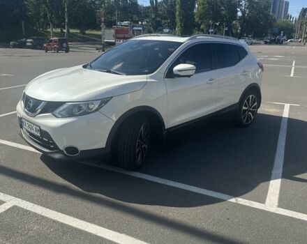 Білий Ніссан Кашкай, об'ємом двигуна 2 л та пробігом 61 тис. км за 17000 $, фото 4 на Automoto.ua