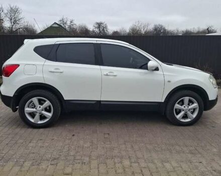 Белый Ниссан Кашкай, объемом двигателя 2 л и пробегом 215 тыс. км за 9500 $, фото 13 на Automoto.ua