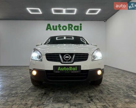 Белый Ниссан Кашкай, объемом двигателя 2 л и пробегом 115 тыс. км за 10300 $, фото 8 на Automoto.ua