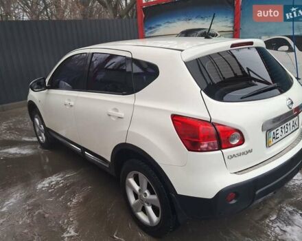 Белый Ниссан Кашкай, объемом двигателя 2 л и пробегом 147 тыс. км за 9987 $, фото 5 на Automoto.ua