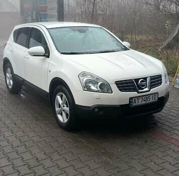Белый Ниссан Кашкай, объемом двигателя 1.46 л и пробегом 252 тыс. км за 7399 $, фото 1 на Automoto.ua