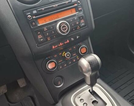 Белый Ниссан Кашкай, объемом двигателя 2 л и пробегом 215 тыс. км за 9500 $, фото 5 на Automoto.ua