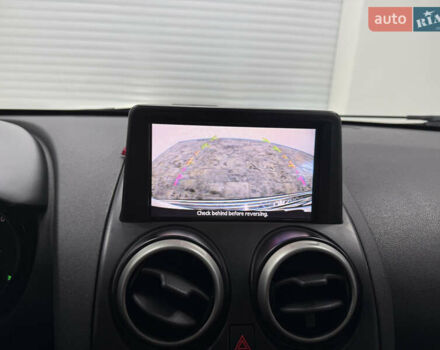 Белый Ниссан Кашкай, объемом двигателя 2 л и пробегом 115 тыс. км за 10300 $, фото 10 на Automoto.ua