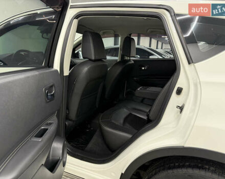 Белый Ниссан Кашкай, объемом двигателя 2 л и пробегом 115 тыс. км за 10300 $, фото 11 на Automoto.ua
