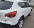 Белый Ниссан Кашкай, объемом двигателя 2 л и пробегом 215 тыс. км за 9500 $, фото 14 на Automoto.ua
