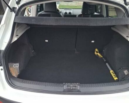 Белый Ниссан Кашкай, объемом двигателя 2 л и пробегом 215 тыс. км за 9500 $, фото 21 на Automoto.ua