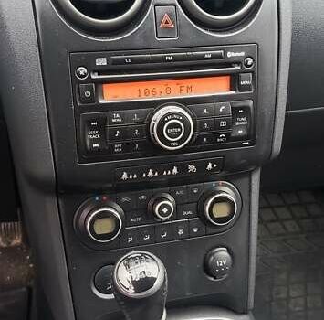 Белый Ниссан Кашкай, объемом двигателя 1.46 л и пробегом 252 тыс. км за 7399 $, фото 20 на Automoto.ua