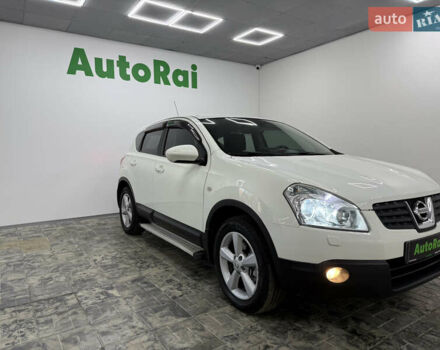 Белый Ниссан Кашкай, объемом двигателя 2 л и пробегом 115 тыс. км за 10300 $, фото 1 на Automoto.ua